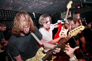 Freakin' Weekend V: Juan Wauters, PUJOL, Diarrhea Planet, Natural Child